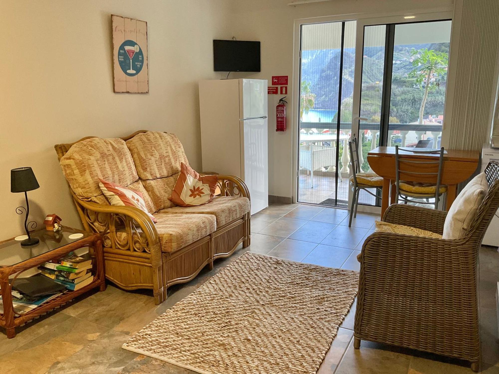Vivenda Linda Vista Apartment Porto Da Cruz Ngoại thất bức ảnh